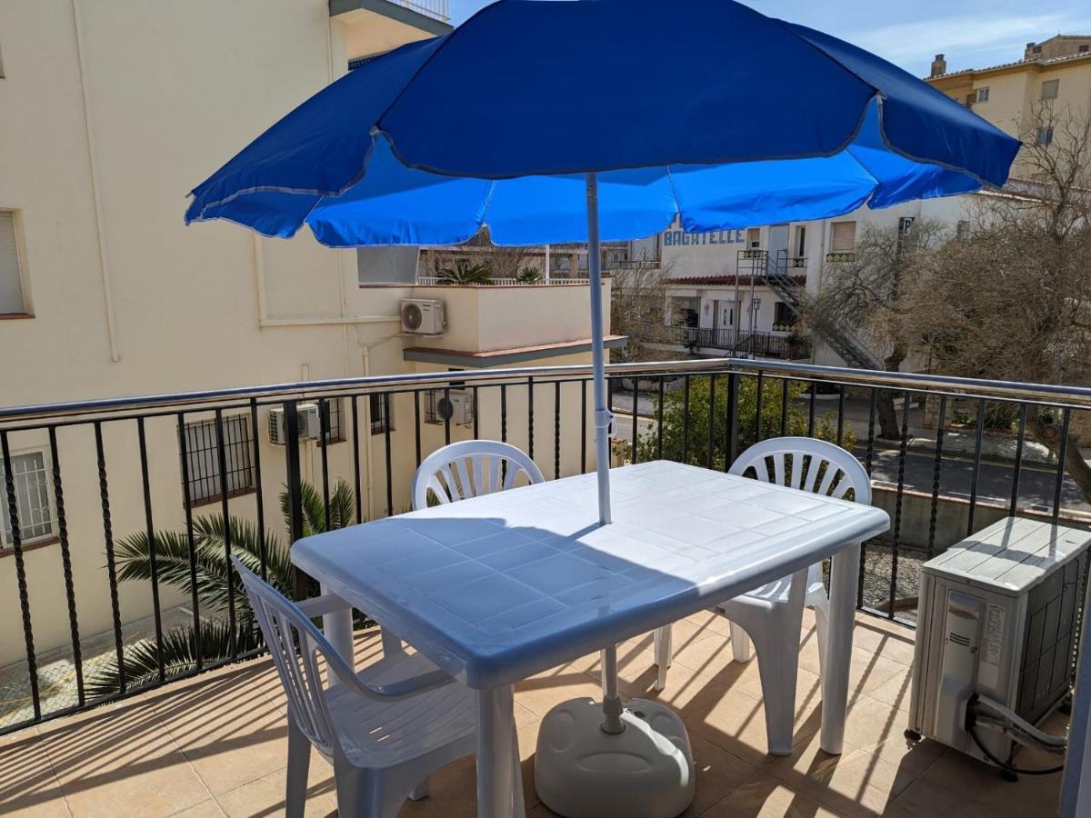 Apartamento En Roses, A 2 Minutos A Pie De Playa Exteriér fotografie